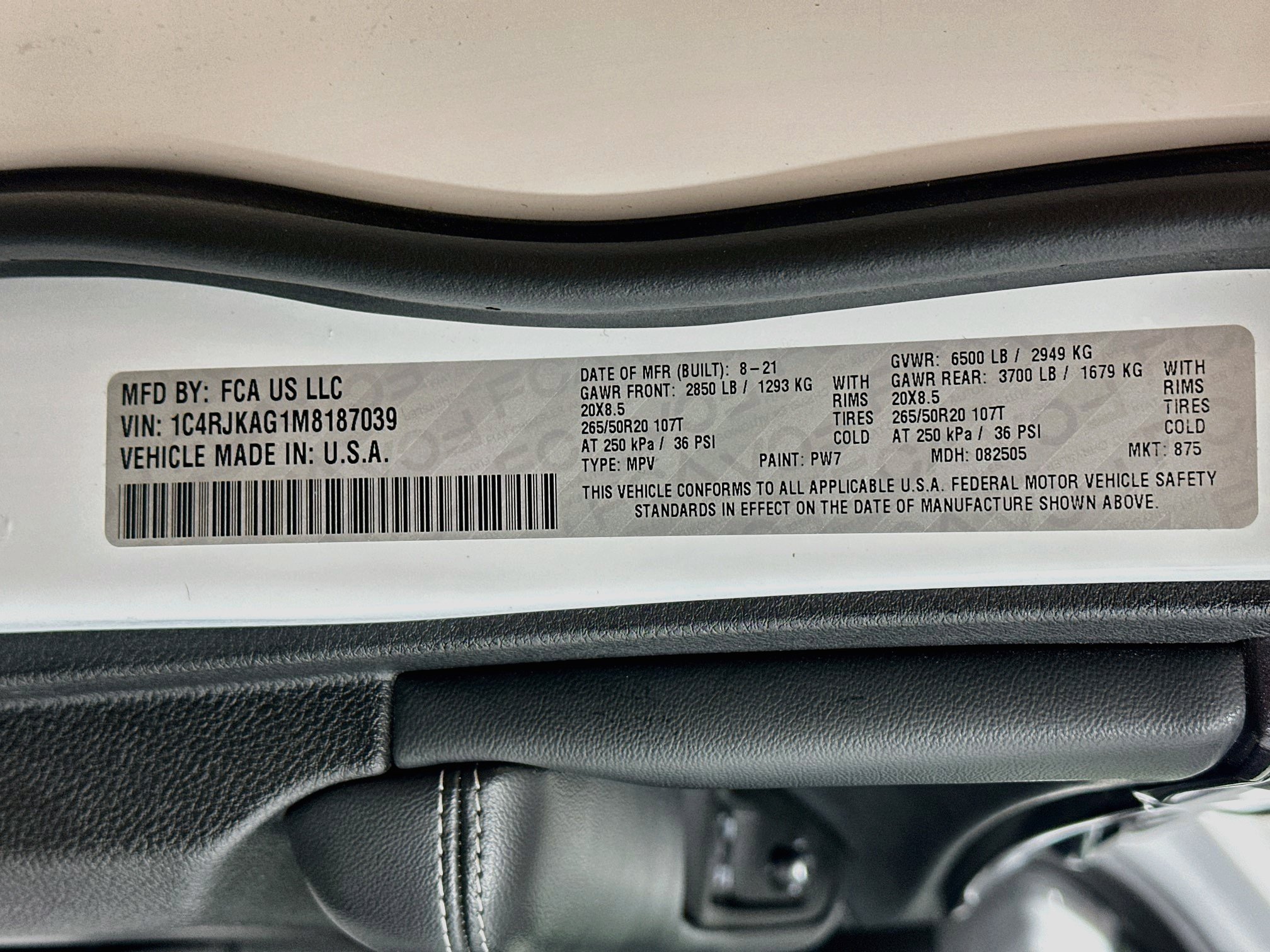 Used 2021 Jeep Grand Cherokee L Laredo AWD/4WD image 31