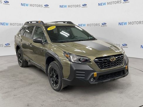 Used 2022 Subaru Outback Wilderness w/ Wilderness Package image 7