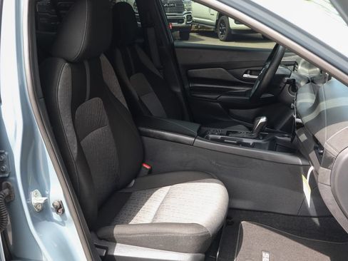 Used 2026 Nissan Sentra SV w/ Floor Mat Package FWD image 42