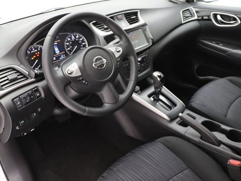 Used 2019 Nissan Sentra SV image 13