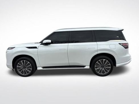 Used 2025 INFINITI QX80 Sensory image 2