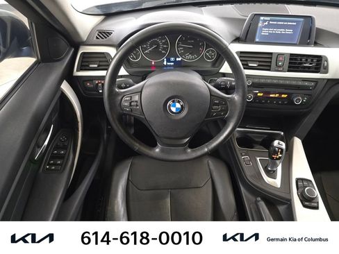 Used 2013 BMW 328i xDrive Sedan AWD/4WD image 17