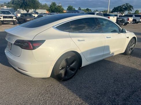 Used 2020 Tesla Model 3 Standard Range Plus RWD image 2