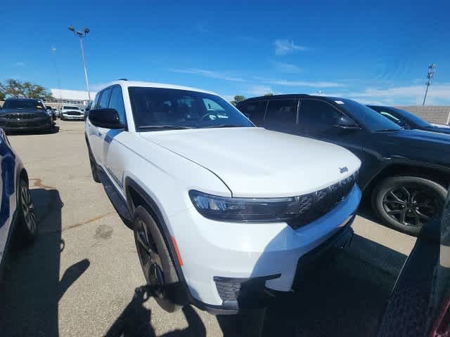 Used 2024 Jeep Grand Cherokee L Limited w/ Luxury Tech Group II AWD/4WD image 20