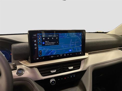 New 2026 Ford Explorer Active image 12