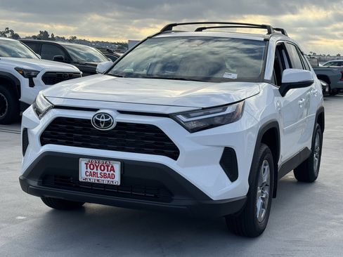 New 2025 Toyota RAV4 XLE image 11