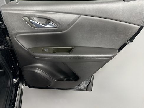 Used 2023 Chevrolet Blazer LT FWD image 28