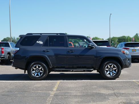 Used 2024 Toyota 4Runner TRD Off-Road Premium w/ Off Road Premium Plus Package AWD/4WD image 8