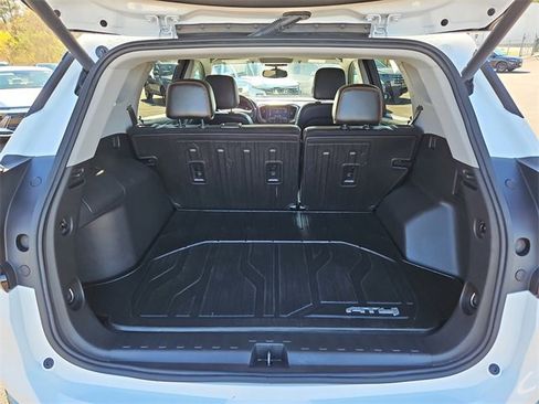 Used 2022 GMC Terrain AT4 w/ Tech Package image 19