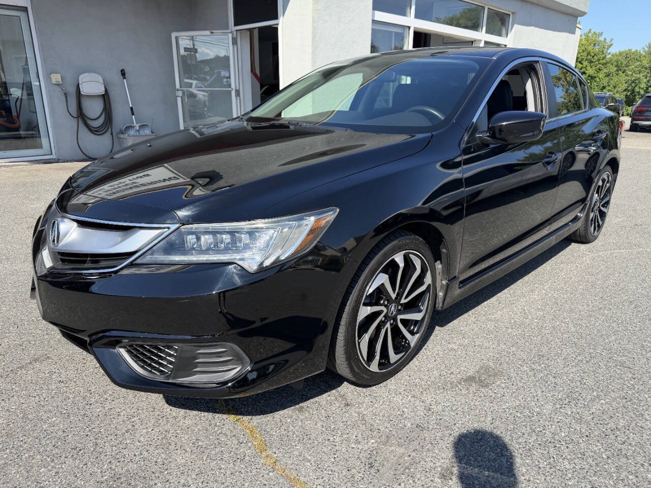 Used 2018 Acura ILX w/ Special Edition Package FWD image 3
