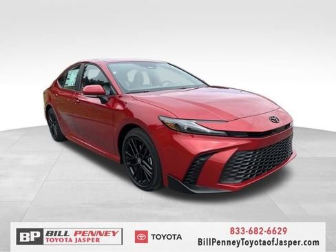 New 2026 Toyota Camry SE image 7