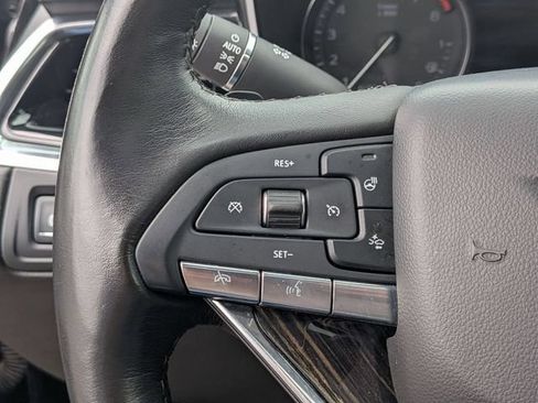 Used 2020 Cadillac XT6 Premium Luxury AWD/4WD image 20