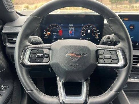 Used 2025 Ford Mustang Convertible RWD image 30