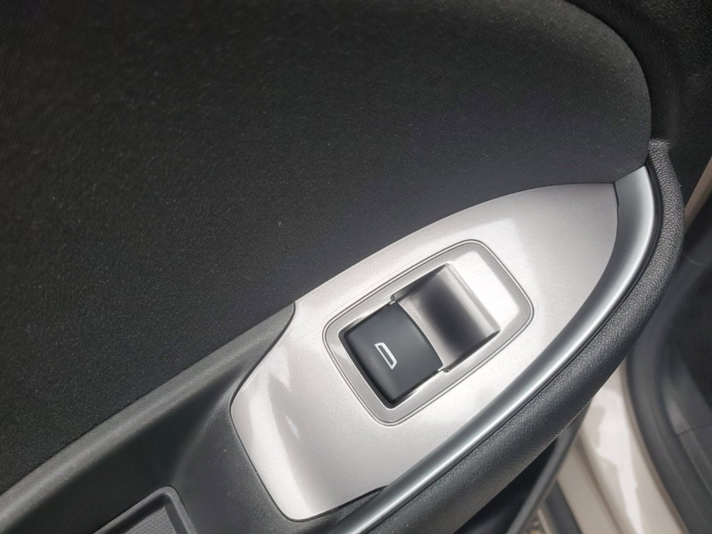 Used 2024 Chevrolet Malibu LT FWD image 40