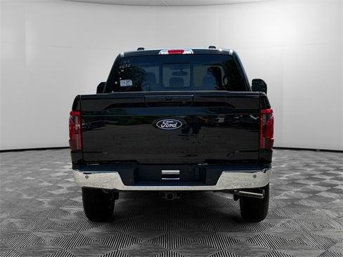 New 2025 Ford F150 XLT w/ Equipment Group 303A High image 4