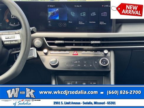 Used 2025 Hyundai Sonata SEL FWD image 17
