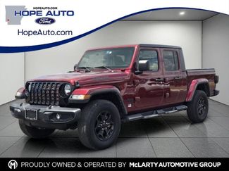 Used 2021 Jeep Gladiator Sport AWD/4WD video 1