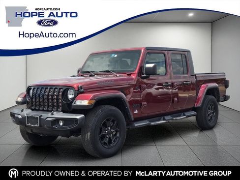 Used 2021 Jeep Gladiator Sport AWD/4WD image 1