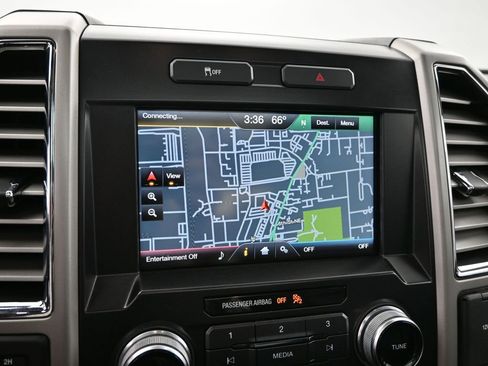 Used 2015 Ford F150 Lariat w/ Equipment Group 501A Mid image 18