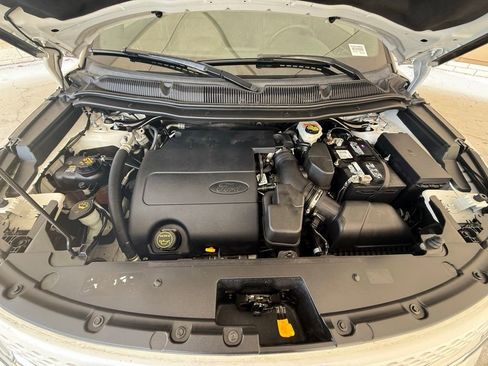 Used 2015 Ford Explorer Limited w/ Equipment Group 301A FWD image 44
