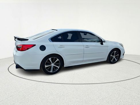 Used 2018 Subaru Legacy 3.6R Limited AWD/4WD image 7