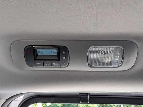 Used 2024 Honda Odyssey Touring image 27