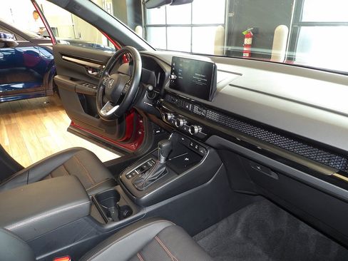 Used 2026 Honda CR-V Sport Touring image 13