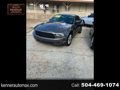Used 2011 Ford Mustang Premium w/ 202A Rapid Spec Order Code RWD image 1