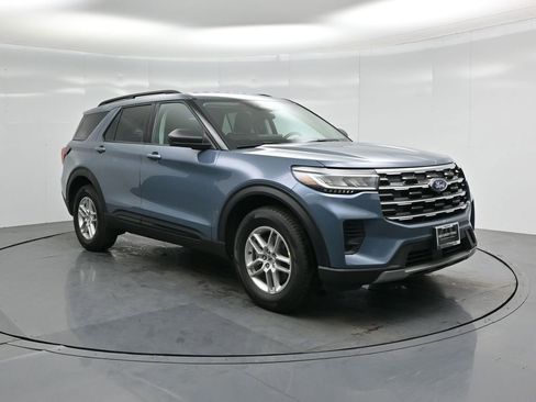 New 2026 Ford Explorer Active AWD/4WD image 57