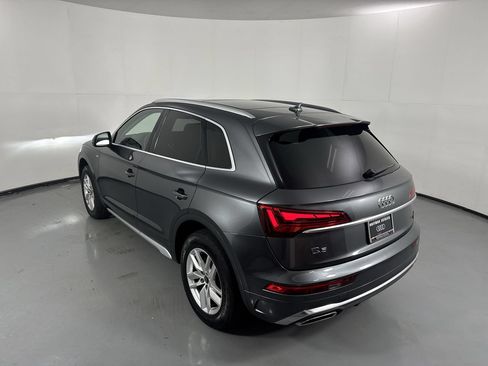 Used 2023 Audi Q5 2.0T Premium w/ Convenience Package AWD/4WD image 32