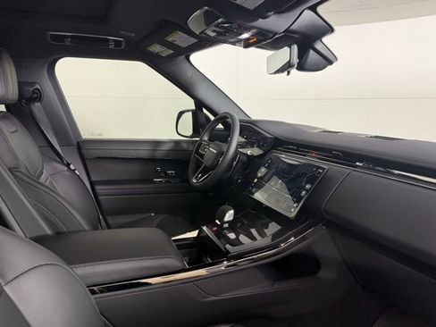 New 2026 Land Rover Range Rover Sport Dynamic SE AWD/4WD image 33