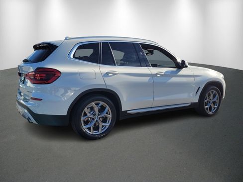 Used 2021 BMW X3 xDrive30i w/ Premium Package image 7