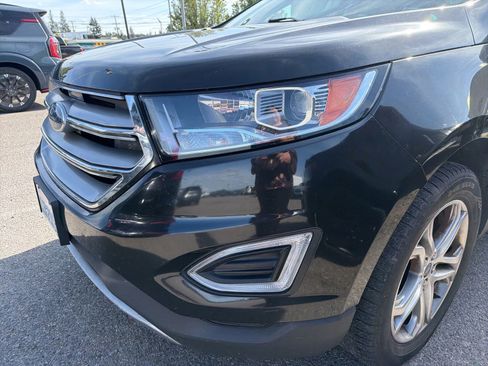 Used 2015 Ford Edge Titanium w/ Equipment Group 301A AWD/4WD image 2