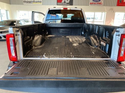 Certified 2024 Ford F350 XLT image 28