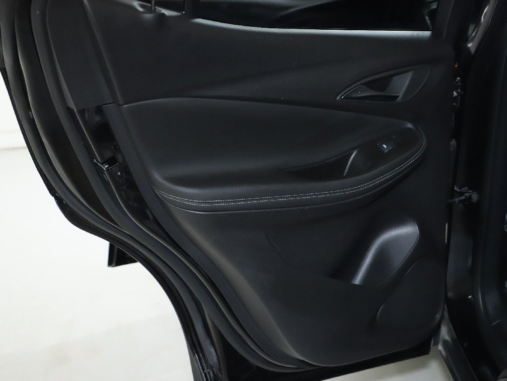 Used 2025 Buick Encore GX Preferred FWD image 13