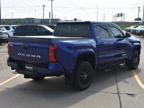 Used 2025 Toyota Tacoma SR5 RWD image 5