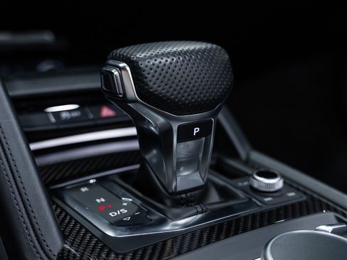 Used 2018 Audi R8 V10 plus AWD/4WD image 47