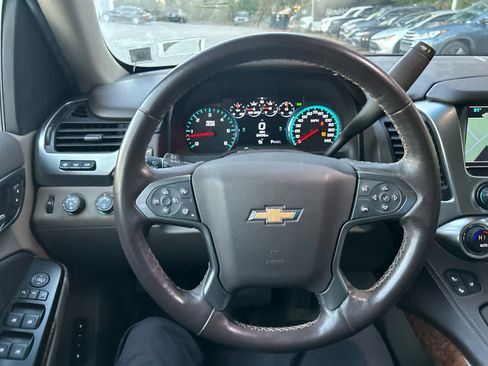Used 2019 Chevrolet Tahoe Premier image 13