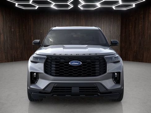 New 2026 Ford Explorer ST-Line w/ ST-Line Street Pack AWD/4WD image 6