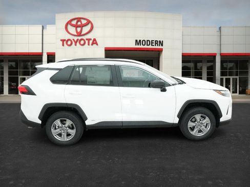 New 2025 Toyota RAV4 LE image 25