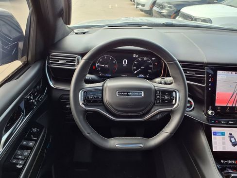 Used 2024 Jeep Grand Wagoneer Series II Obsidian w/ Quick Order Packagew 28T AWD/4WD image 15