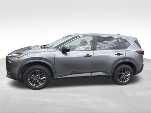 Used 2023 Nissan Rogue S AWD/4WD image 4
