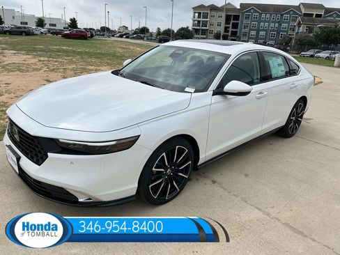 New 2026 Honda Accord Hybrid Touring image 3