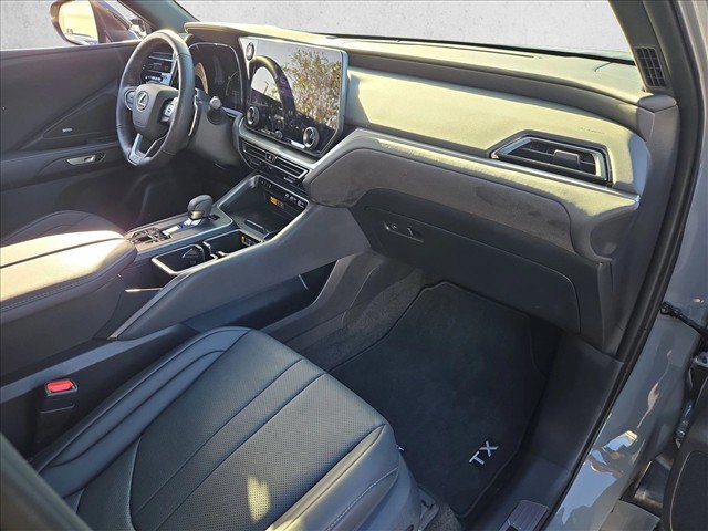 Used 2026 Lexus TX 350 AWD w/ Technology Package image 19