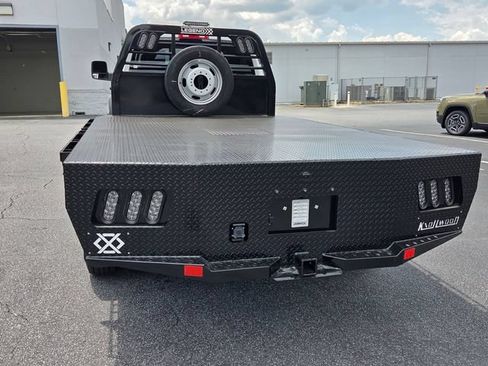 New 2026 RAM 5500 Tradesman w/ Chrome Appearance Group AWD/4WD image 10