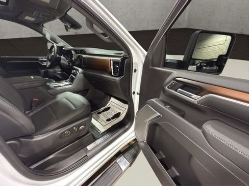 Used 2025 GMC Sierra 2500 Denali w/ Technology Package image 20