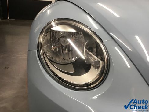 Used 2013 Volkswagen Beetle 2.5 FWD image 26