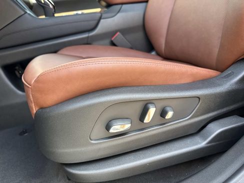 New 2026 Cadillac XT5 Premium Luxury w/ LPO, Premium Carpet Package AWD/4WD image 20