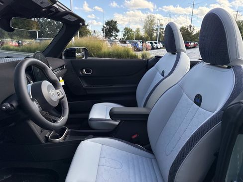 New 2026 MINI Cooper S FWD image 21