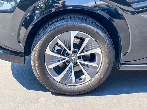 Used 2023 Lexus RZ 450e Premium w/ Technology Package AWD/4WD image 10